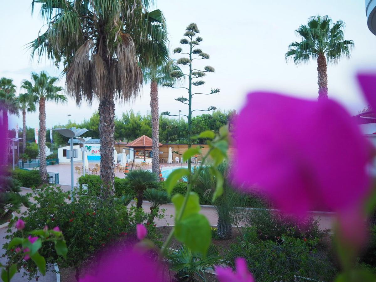 Oasiclub Hotel - Appartamenti Vieste Eksteriør billede