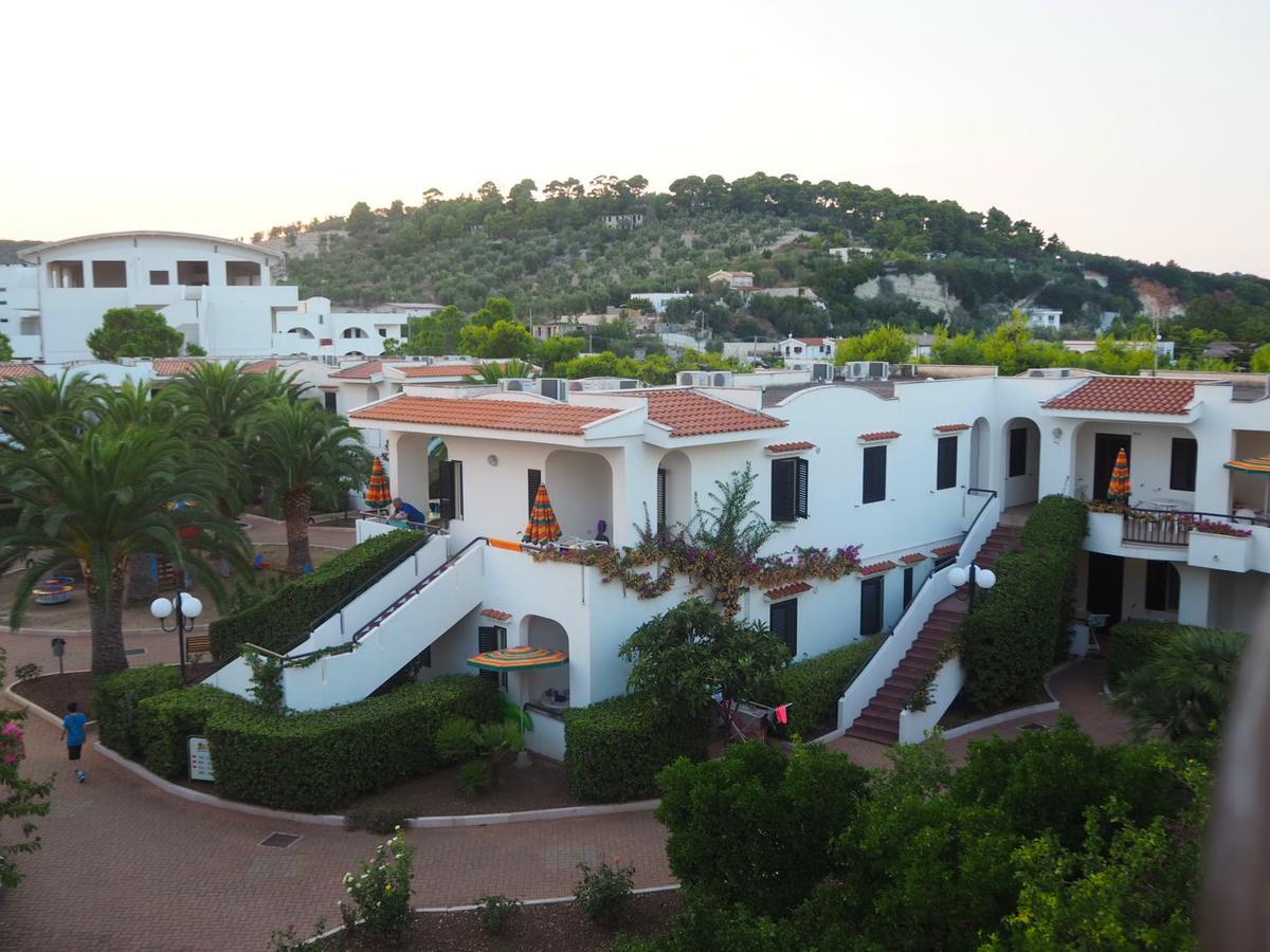Oasiclub Hotel - Appartamenti Vieste Eksteriør billede