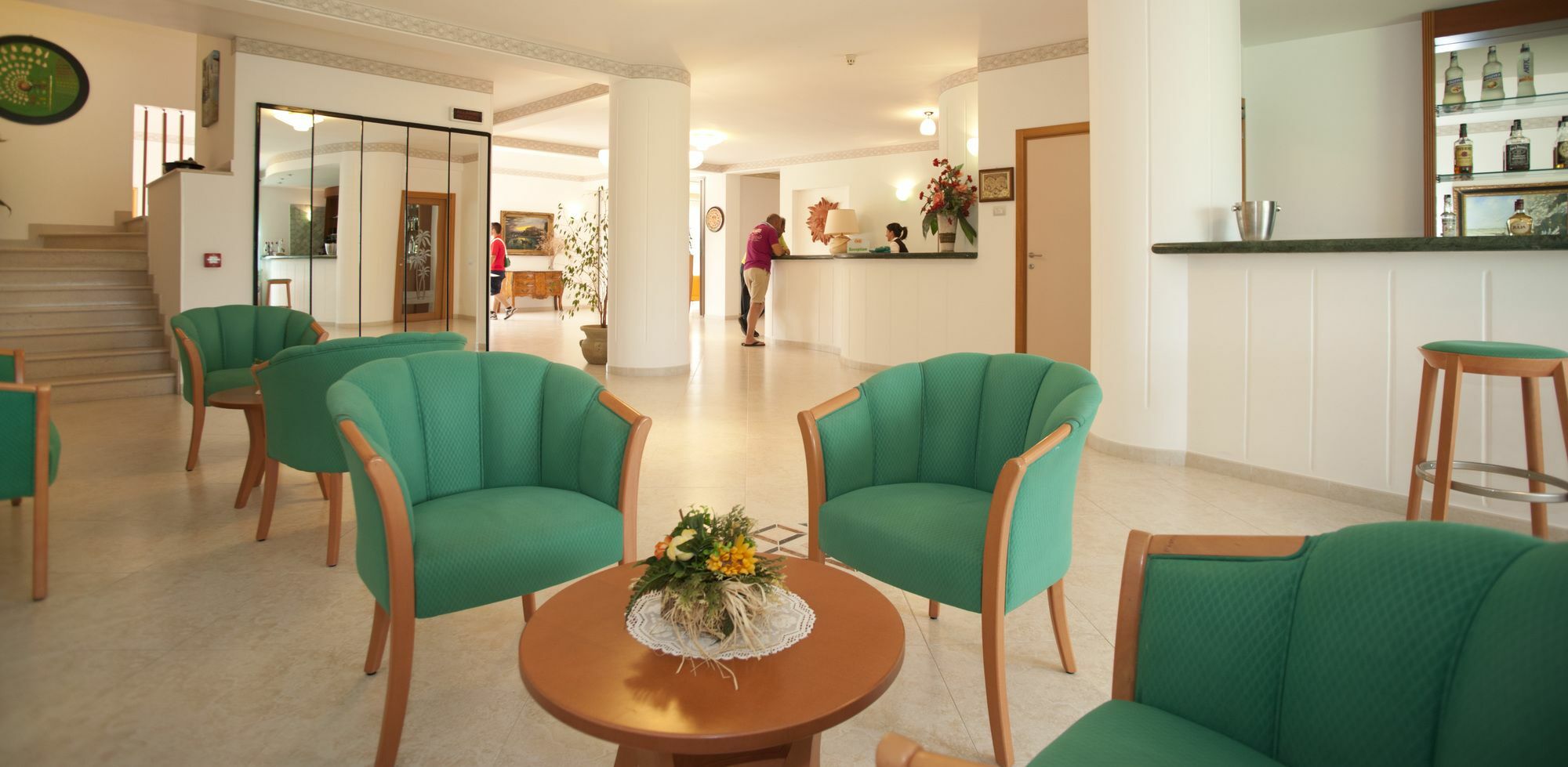 Oasiclub Hotel - Appartamenti Vieste Eksteriør billede