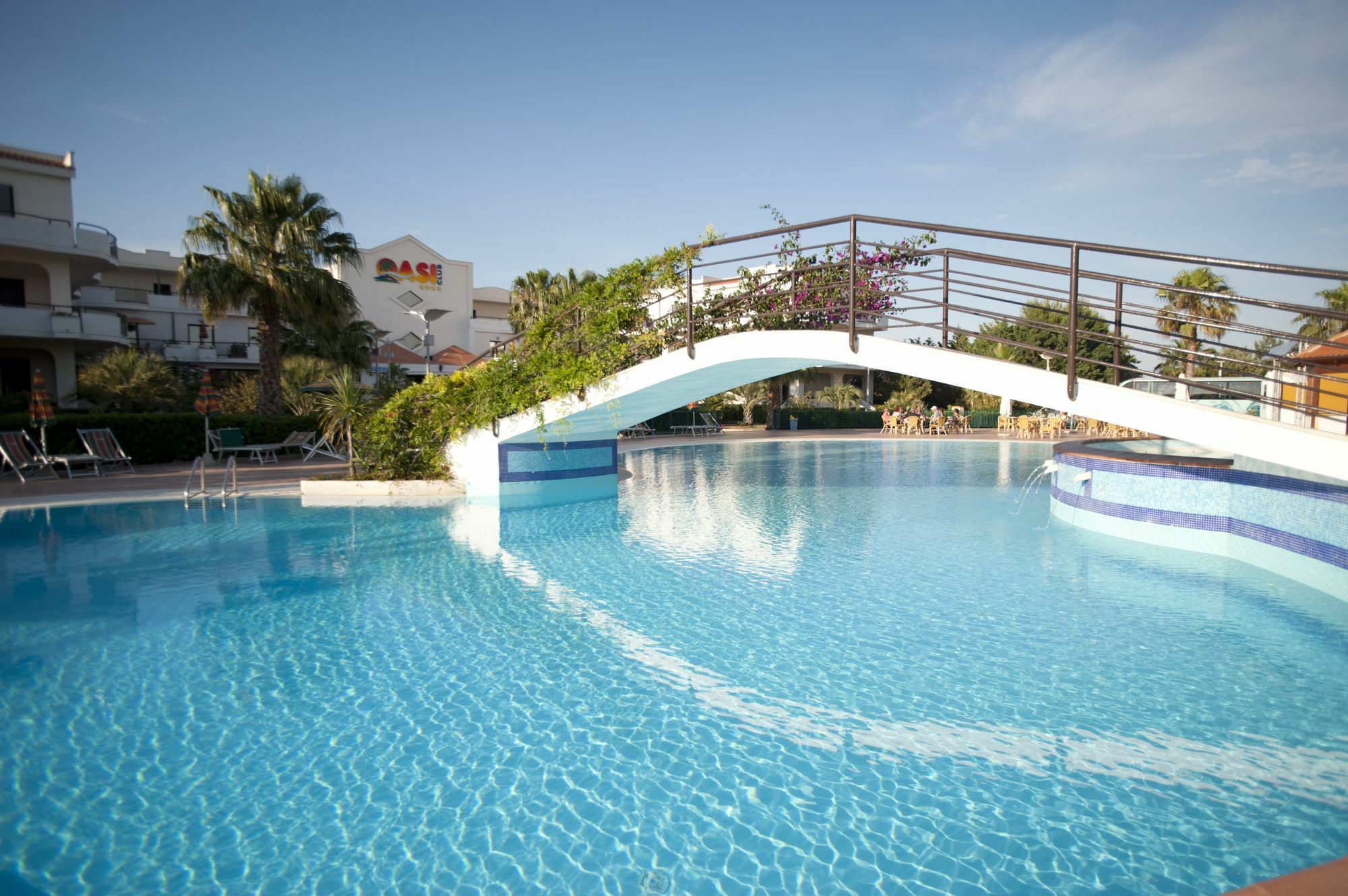 Oasiclub Hotel - Appartamenti Vieste Eksteriør billede